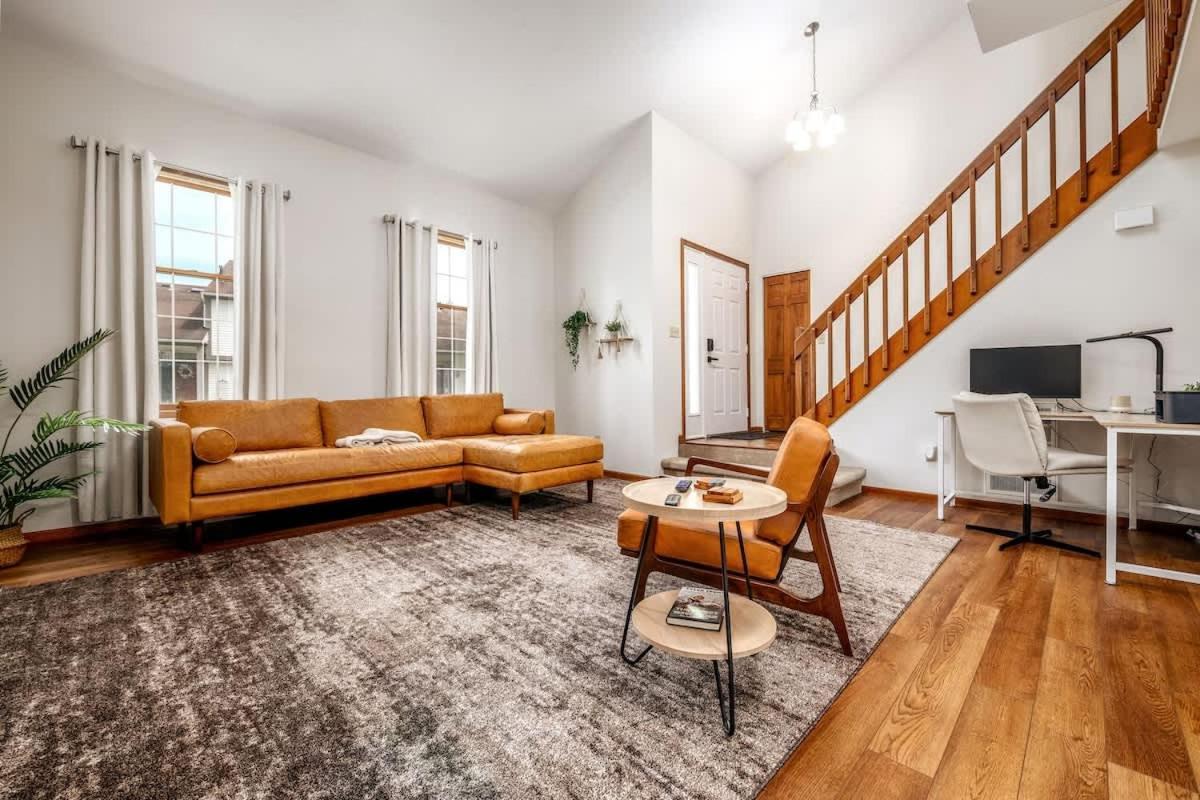 Family Friendly And Quite 2 Bedroom Condo Close To Fun 포트웨인 외부 사진